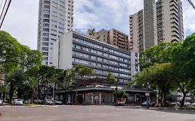 Hotel Deville Business Maringá
